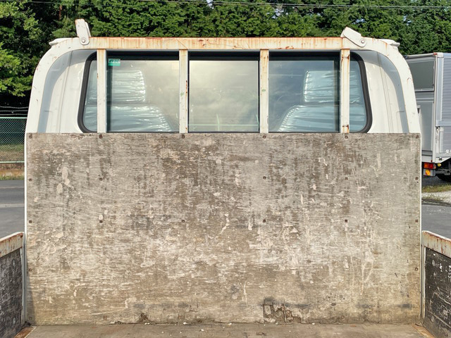 いすゞエルフダブルキャブ（Wキャブ）小型（2t・3t）[写真09]