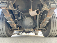 いすゞエルフ冷凍車（冷蔵車）小型（2t・3t）[写真24]