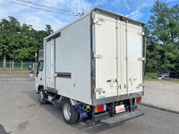 いすゞエルフ冷凍車（冷蔵車）小型（2t・3t）[写真04]