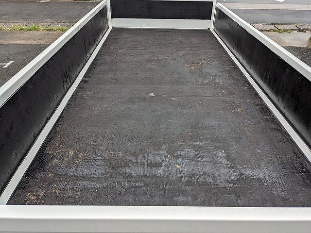 トヨタダイナ平ボディ小型（2t・3t）[写真05]