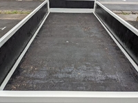 トヨタダイナ平ボディ小型（2t・3t）[写真05]