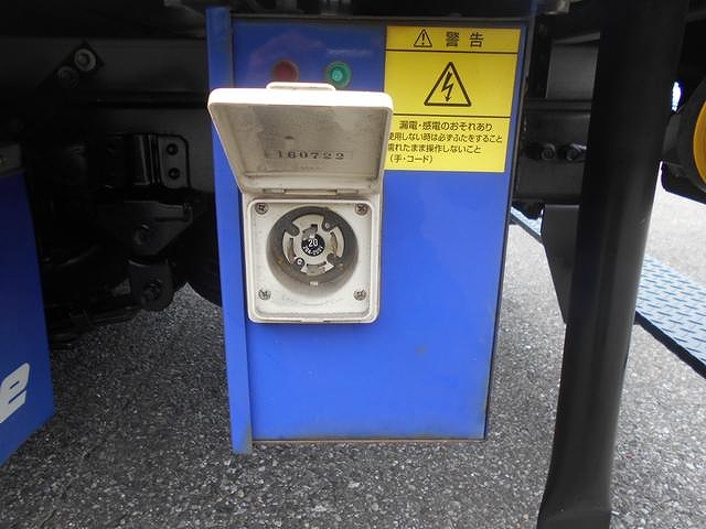 日野デュトロ冷凍車（冷蔵車）小型（2t・3t）[写真14]