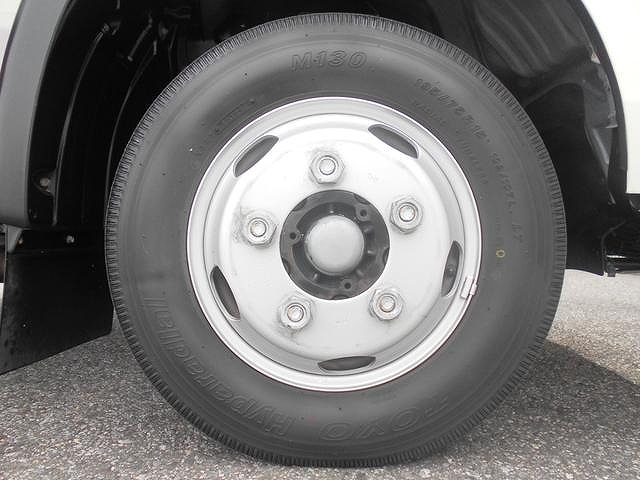 日野デュトロ冷凍車（冷蔵車）小型（2t・3t）[写真19]