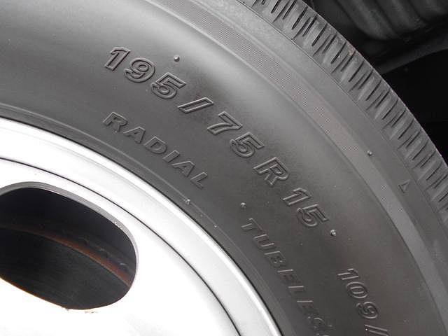 日野デュトロ冷凍車（冷蔵車）小型（2t・3t）[写真21]