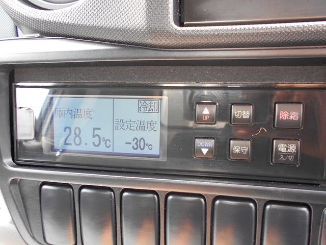 日野デュトロ冷凍車（冷蔵車）小型（2t・3t）[写真29]