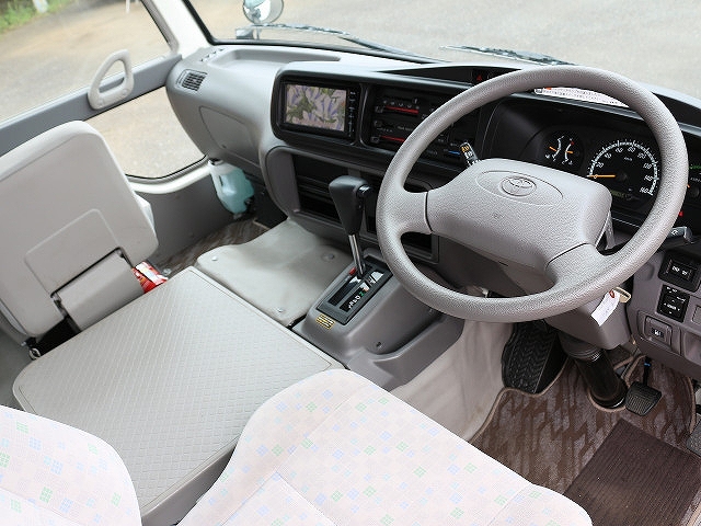 トヨタコースターマイクロバス[写真10]