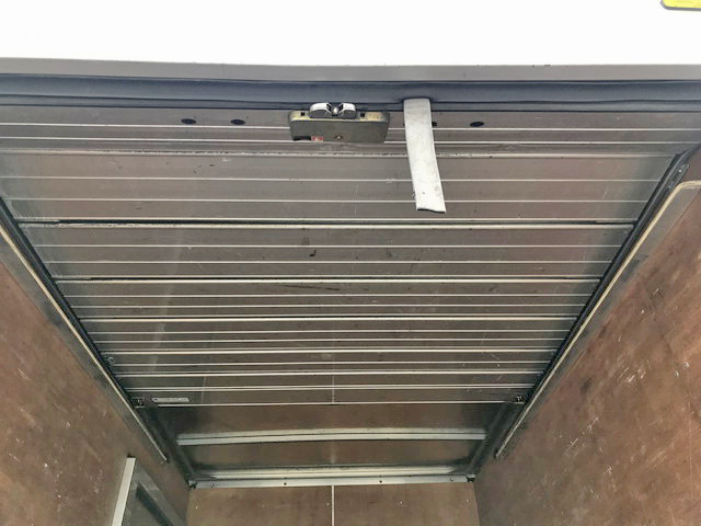 日野デュトロパネルバン小型（2t・3t）[写真11]