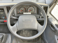 いすゞエルフダブルキャブ（Wキャブ）小型（2t・3t）[写真35]