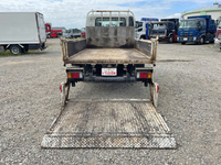 いすゞエルフダブルキャブ（Wキャブ）小型（2t・3t）[写真09]