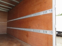 三菱ふそうキャンターアルミバン小型（2t・3t）[写真04]