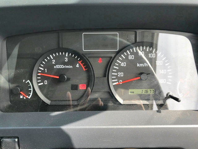 いすゞエルフクレーン3段小型（2t・3t）[写真38]