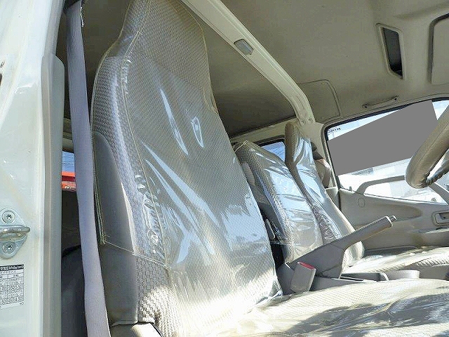 日野デュトロクレーン付小型（2t・3t）[写真18]