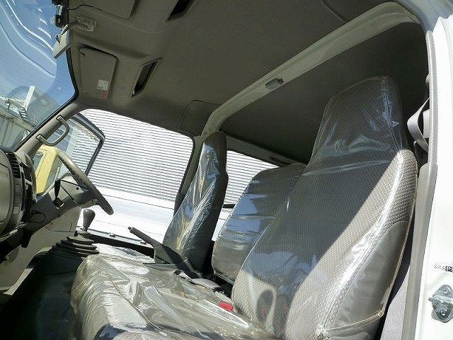 日野デュトロクレーン付小型（2t・3t）[写真21]