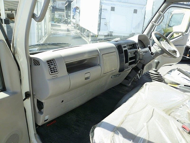 日野デュトロクレーン付小型（2t・3t）[写真22]