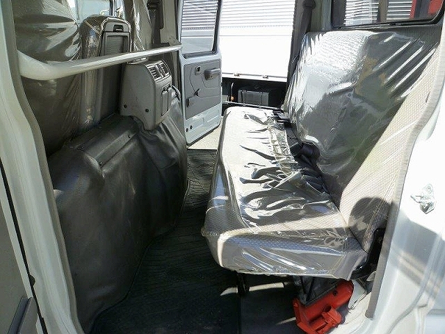 日野デュトロクレーン付小型（2t・3t）[写真23]