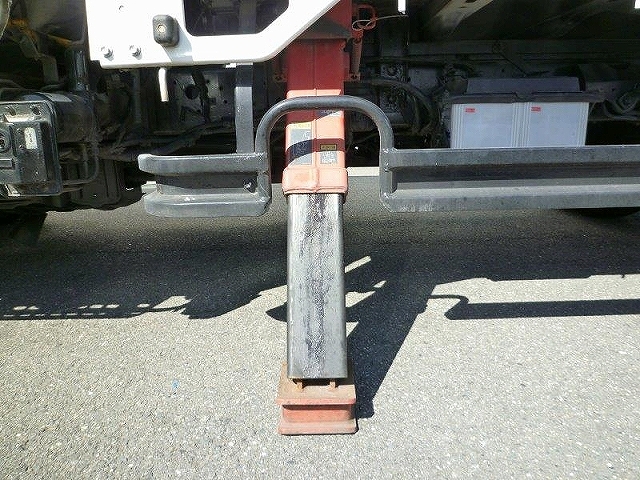 日野デュトロクレーン付小型（2t・3t）[写真25]