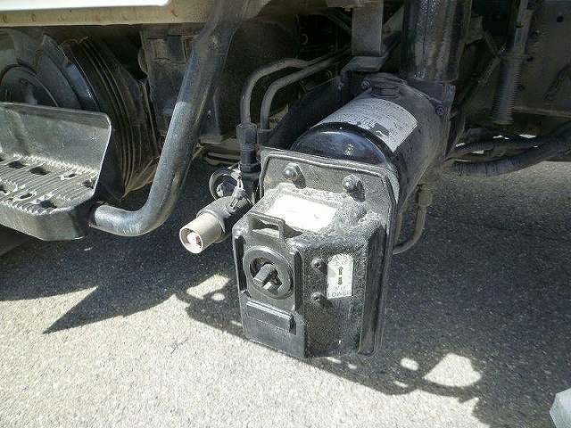 日野デュトロクレーン付小型（2t・3t）[写真26]