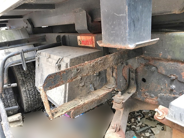 三菱ふそうファイターコンテナ専用車中型（4t）[写真10]