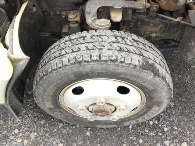 いすゞエルフパネルバン小型（2t・3t）[写真10]