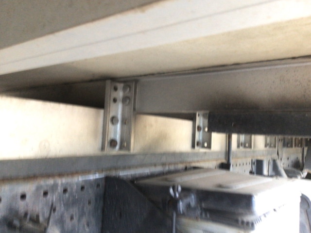 いすゞエルフパネルバン小型（2t・3t）[写真14]