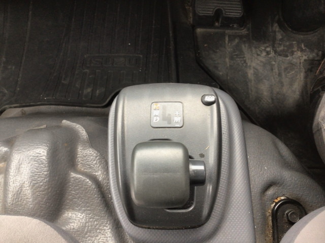 いすゞエルフパネルバン小型（2t・3t）[写真22]