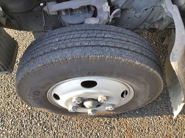 日産アトラスカーテン車小型（2t・3t）[写真10]