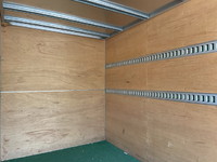 いすゞエルフアルミバン小型（2t・3t）[写真10]