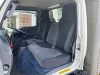 いすゞエルフアルミバン小型（2t・3t）[写真26]