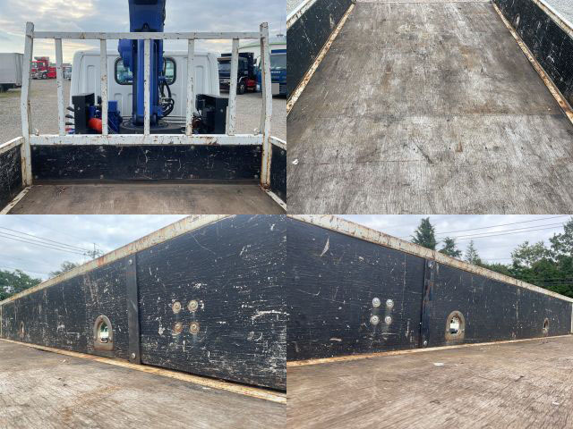 三菱ふそうキャンタークレーン3段小型（2t・3t）[写真12]