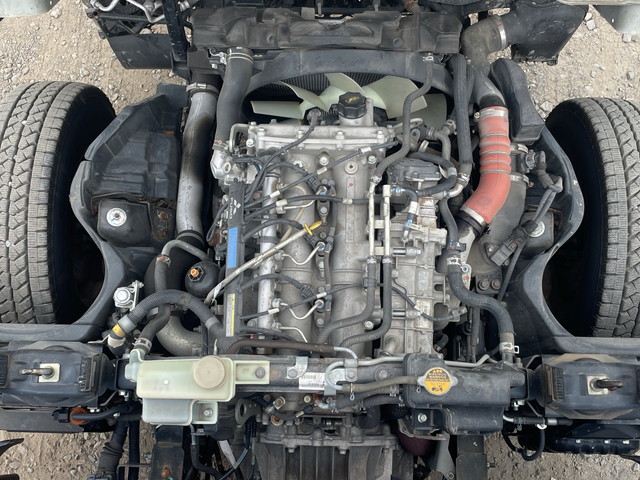 三菱ふそうキャンタークレーン3段小型（2t・3t）[写真25]