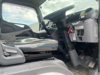 三菱ふそうキャンタークレーン3段小型（2t・3t）[写真32]