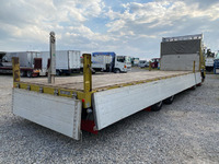 いすゞギガアルミブロック大型（10t）[写真11]