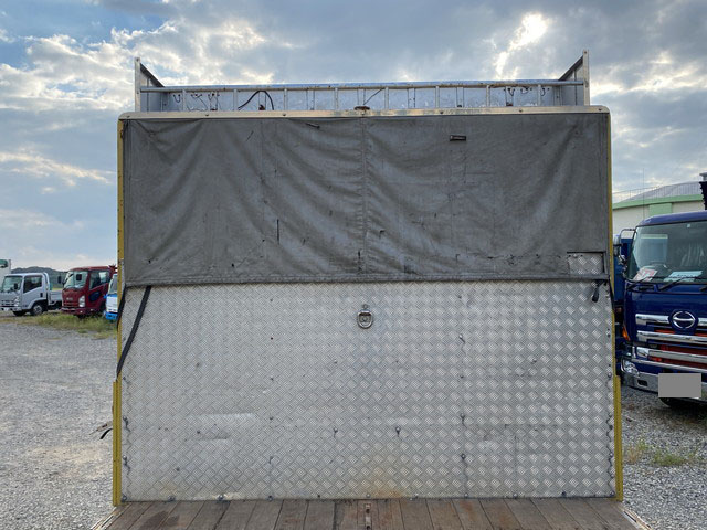 いすゞギガアルミブロック大型（10t）[写真15]