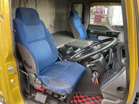 いすゞギガアルミブロック大型（10t）[写真32]