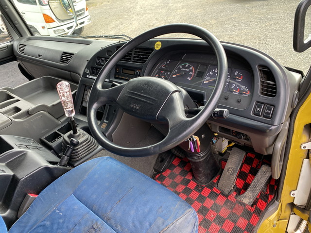 いすゞギガアルミブロック大型（10t）[写真34]