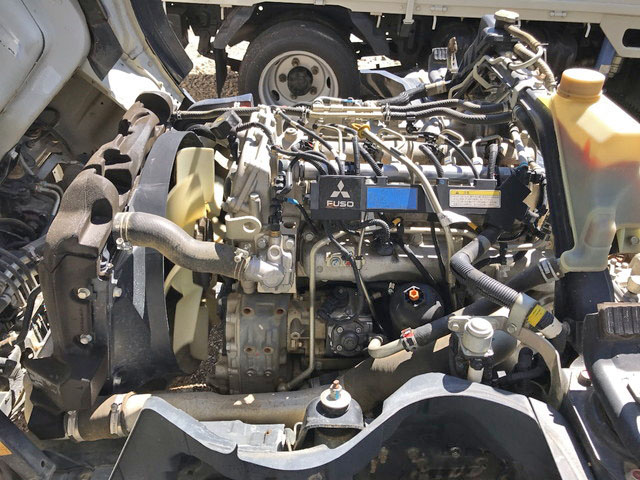 三菱ふそうキャンターダンプ小型（2t・3t）[写真23]