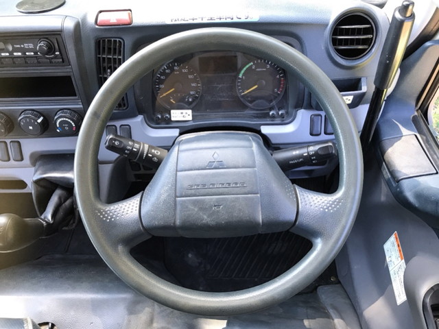 三菱ふそうキャンターダンプ小型（2t・3t）[写真31]