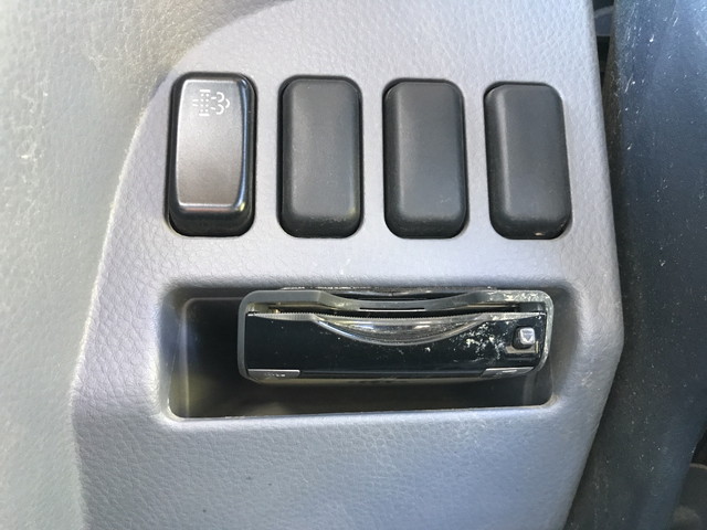 三菱ふそうキャンターダンプ小型（2t・3t）[写真34]