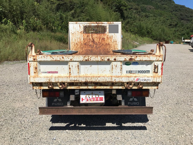 三菱ふそうキャンターダンプ小型（2t・3t）[写真08]