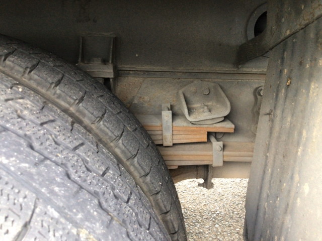 三菱ふそうキャンター高所作業車小型（2t・3t）[写真12]