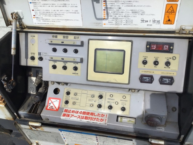 三菱ふそうキャンター高所作業車小型（2t・3t）[写真05]