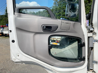 UDトラックスコンドルアルミウイング増トン（6t・8t）[写真18]