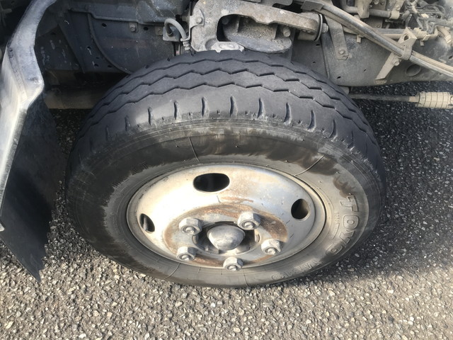 いすゞエルフダンプ小型（2t・3t）[写真11]