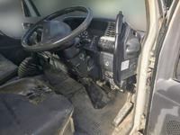 いすゞエルフダンプ小型（2t・3t）[写真20]