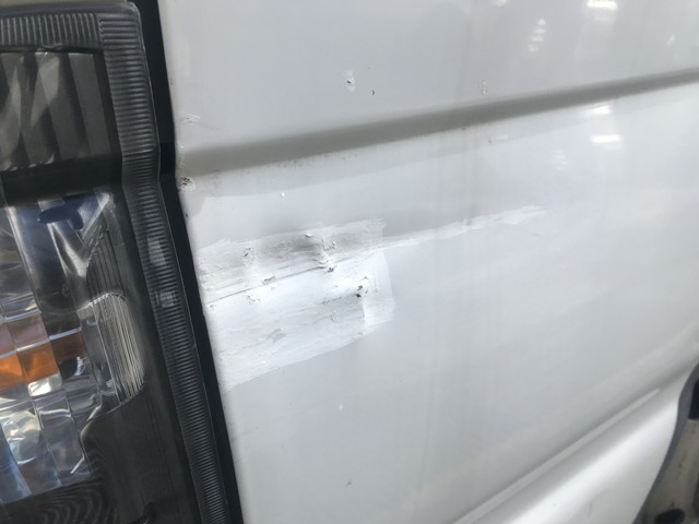 いすゞエルフダンプ小型（2t・3t）[写真06]