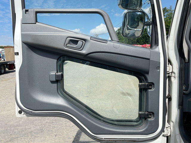 三菱ふそうファイターセルフローダー増トン（6t・8t）[写真23]