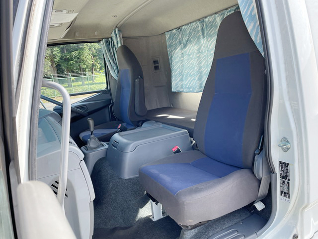 三菱ふそうファイターセルフローダー増トン（6t・8t）[写真25]