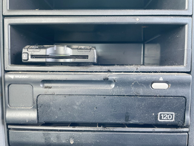 三菱ふそうファイターセルフローダー増トン（6t・8t）[写真31]