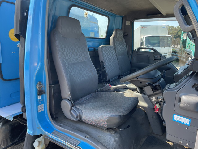 いすゞエルフパッカー車（塵芥車）小型（2t・3t）[写真30]