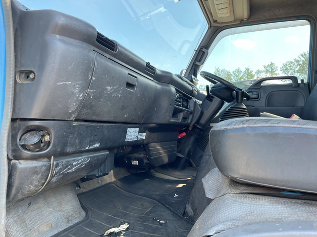 いすゞエルフパッカー車（塵芥車）小型（2t・3t）[写真31]